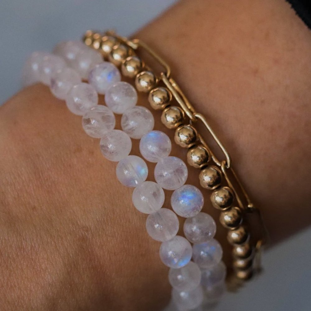 Genuine Rainbow Moonstone Sapphire Natural Crystal Stretchable Bracelet for her - Picture 4 of 4